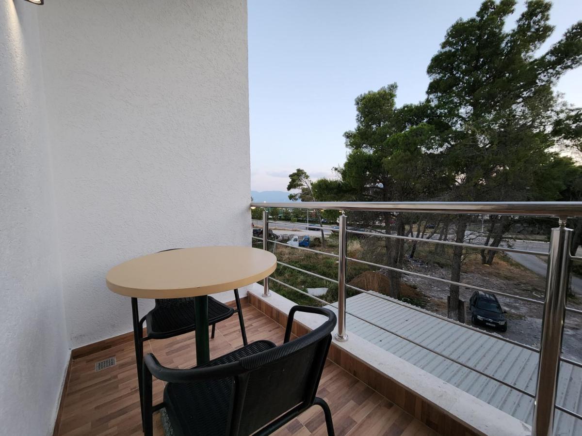 Sea Front Villa Влёра Экстерьер фото