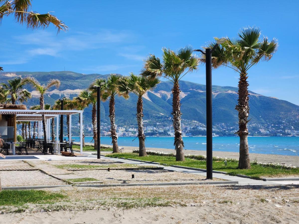 Sea Front Villa Влёра Экстерьер фото